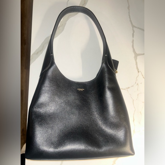 Coach Handbags - Almost new Coach Brooklyn 28 in black leather